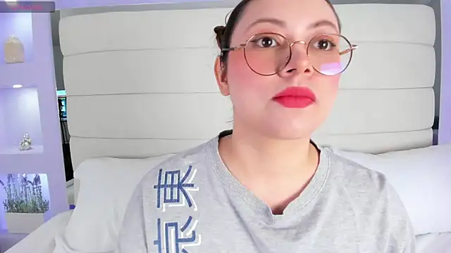 Lanna18 online show from 03-21-25, 11:44