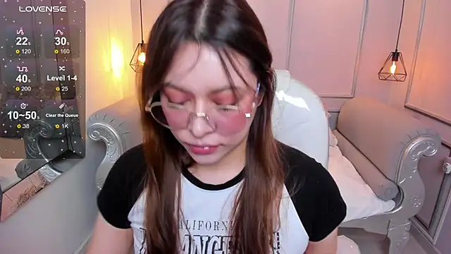 Lanna18 online show from 09-16-25, 11:55