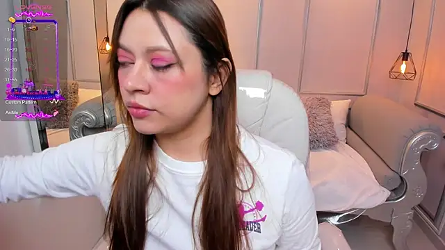 Lanna18 online show from 09-18-25, 11:56