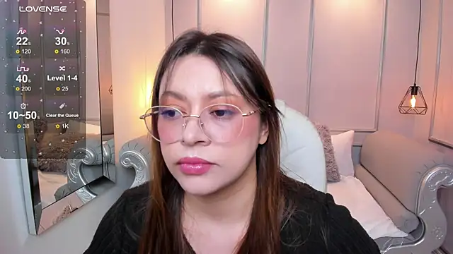 Lanna18 online show from 09-23-25, 11:46