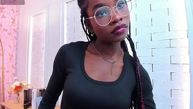 amber-hill online show from 02-13-25, 07:10