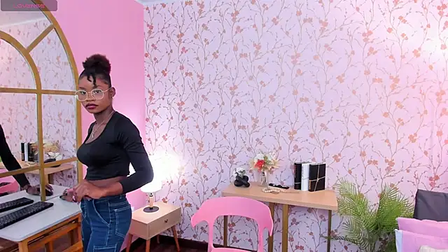 amber-hill online show from 03-12-25, 01:25