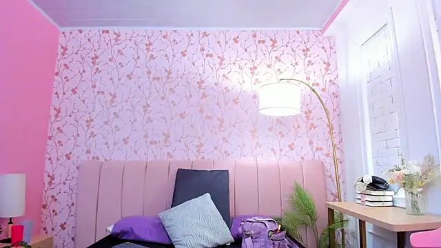 amber-hill online show from 10-28-25, 07:16