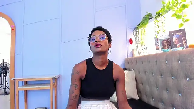amber-hill online show from 07-27-26, 07:21