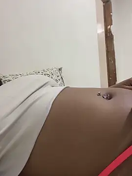 larissa1705 online show from 01-16-25, 04:07