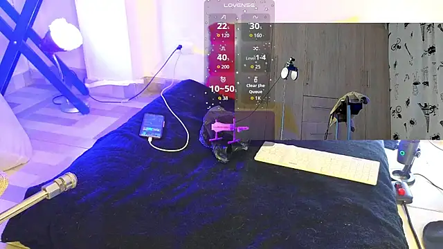 jolee   online show from 02-05-26, 01:10