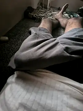 Yours daddy6728 online show from 03-04-26, 12:44