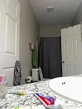 SexyHoneyRedd online show from 03-13-25, 10:36