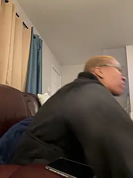 SexyHoneyRedd online show from 03-08-26, 03:32