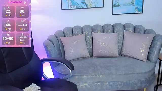 Snapshot of naomii_campbell_ chatting on 11-23-25, 05:35 naomii campbell online show from 11-23-25, 05:35