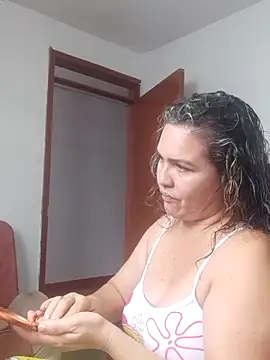 helenca43 online show from 03-07-25, 11:51