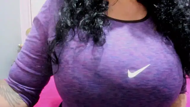 Snapshot of valeriasexxx chatting on 01-29-25, 06:39 valeriasexxx online show from 01-29-25, 06:39