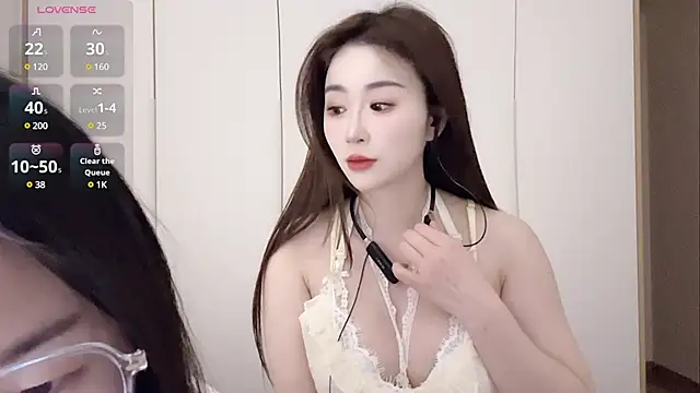 Sweet-Angel999 online show from 02-05-25, 03:31