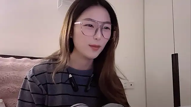 Sweet-Angel999 online show from 02-18-26, 02:02