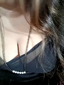 Beautyy38 online show from 11-17-25, 03:23