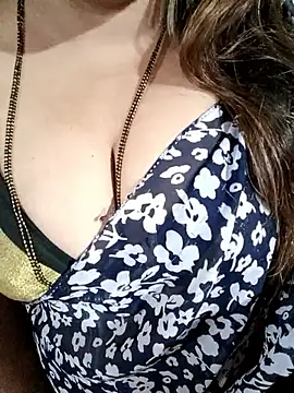 Beautyy38 online show from 02-12-26, 03:12