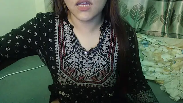 queen angelina online show from 07-25-26, 02:42
