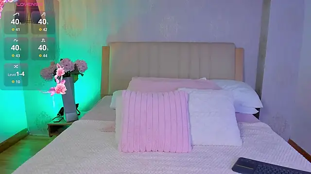 CamilleLynn online show from 09-11-25, 12:11