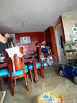 Im Alma  online show from 12-04-24, 01:53