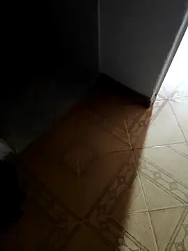 Snapshot of complisex2024 chatting on 10-26-25, 05:46 complisex2024 online show from 10-26-25, 05:46