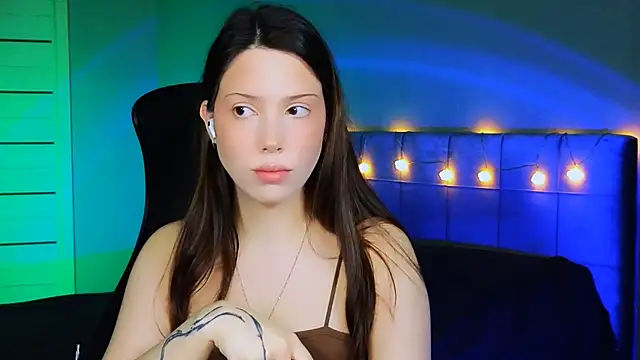 Snapshot of Stacy_Gonzales_ chatting on 12-11-24, 06:25 Stacy Gonzales online show from 12-11-24, 06:25