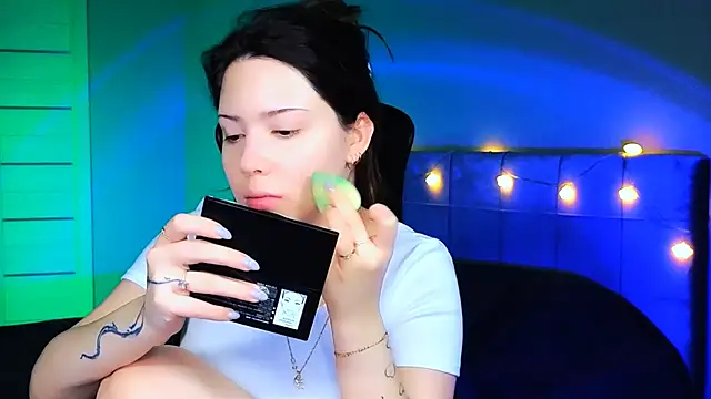 Snapshot of Stacy_Gonzales_ chatting on 03-04-25, 06:04 Stacy Gonzales online show from 03-04-25, 06:04