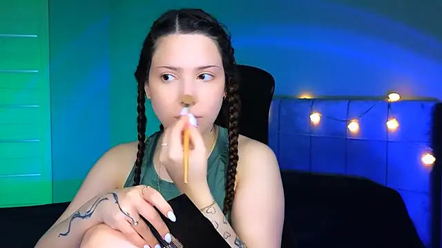 Snapshot of Stacy_Gonzales_ chatting on 03-19-25, 06:03 Stacy Gonzales online show from 03-19-25, 06:03