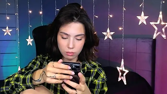 Snapshot of Stacy_Gonzales_ chatting on 10-18-25, 09:43 Stacy Gonzales online show from 10-18-25, 09:43