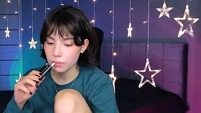 Snapshot of Stacy_Gonzales_ chatting on 10-28-25, 11:58 Stacy Gonzales online show from 10-28-25, 11:58