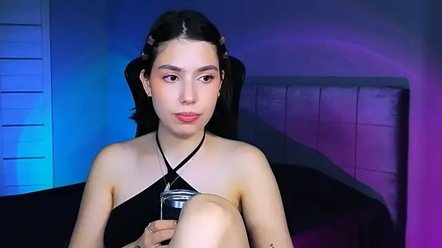 Snapshot of Stacy_Gonzales_ chatting on 11-18-25, 09:58 Stacy Gonzales online show from 11-18-25, 09:58