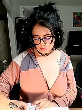 Lin-cute online show from 03-04-25, 08:35