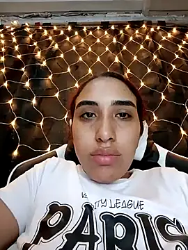 Snapshot of ifeelverywet_andhot chatting on 09-12-25, 02:39 ifeelverywet andhot online show from 09-12-25, 02:39