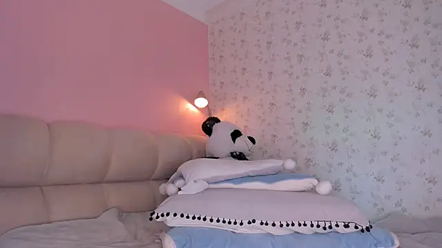 kitty miaa online show from 03-22-25, 01:32