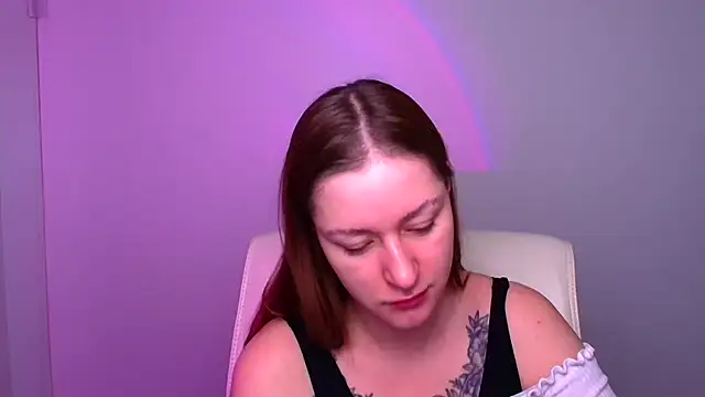 Snapshot of Fantasy_July chatting on 12-09-24, 06:34 Fantasy July online show from 12-09-24, 06:34