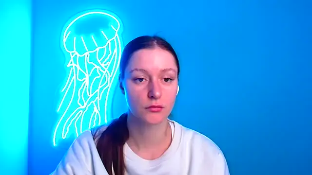 Snapshot of Fantasy_July chatting on 12-19-24, 01:18 Fantasy July online show from 12-19-24, 01:18