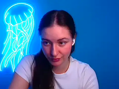 Snapshot of Fantasy_July chatting on 03-10-25, 09:53 Fantasy July online show from 03-10-25, 09:53