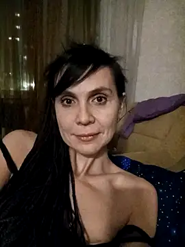 Francenia lolis online show from 02-05-25, 07:20