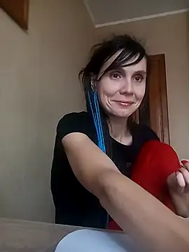 Francenia lolis online show from 11-08-25, 10:37