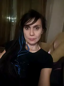 Francenia lolis online show from 12-13-25, 08:36