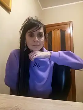 Francenia lolis online show from 02-26-26, 07:46