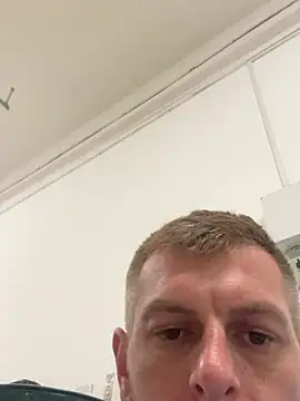 adrian90bi11 online show from 05-11-26, 02:45