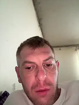 adrian90bi11 online show from 05-12-26, 06:10