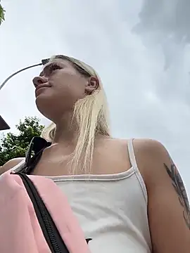 -Sexy Barbie- online show from 12-18-25, 02:50