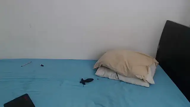 lolitabauer2 online show from 02-08-26, 01:47