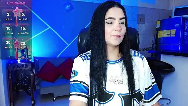 Snapshot of BABYFANTASY_1 chatting on 02-18-25, 06:15 BABYFANTASY 1 online show from 02-18-25, 06:15