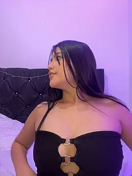 Snapshot of alisson_carolina73 chatting on 12-29-24, 02:49 alisson carolina73 online show from 12-29-24, 02:49