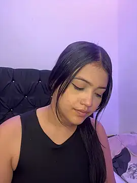 Snapshot of alisson_carolina73 chatting on 01-12-25, 01:11 alisson carolina73 online show from 01-12-25, 01:11