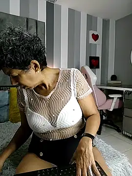 Julianewell online show from 11-28-25, 12:08