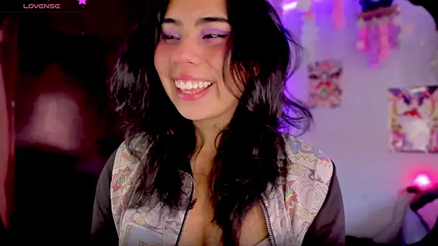 kiki cavilll online show from 02-01-25, 01:51