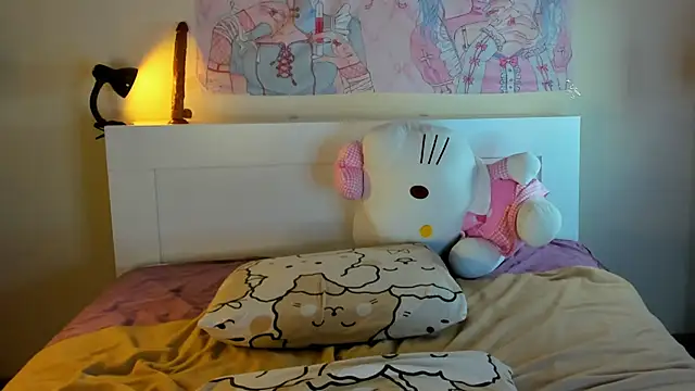 Snapshot of kuraii1_ chatting on 12-14-24, 03:18 kuraii1  online show from 12-14-24, 03:18